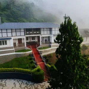 Misty Courtyard Resort
